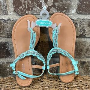 NWT Maurices Blue Beaded Sandals Womens Sz 6